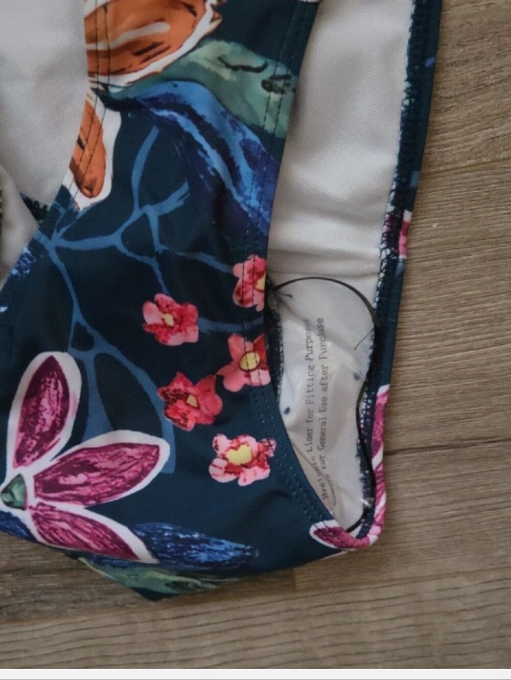 Beachissi NWT Halter Neck Floral Print Tummy Control Tankini Set - Picture 8 of 8
